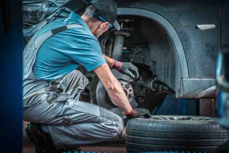 What is the #1 injury in an automotive shop?